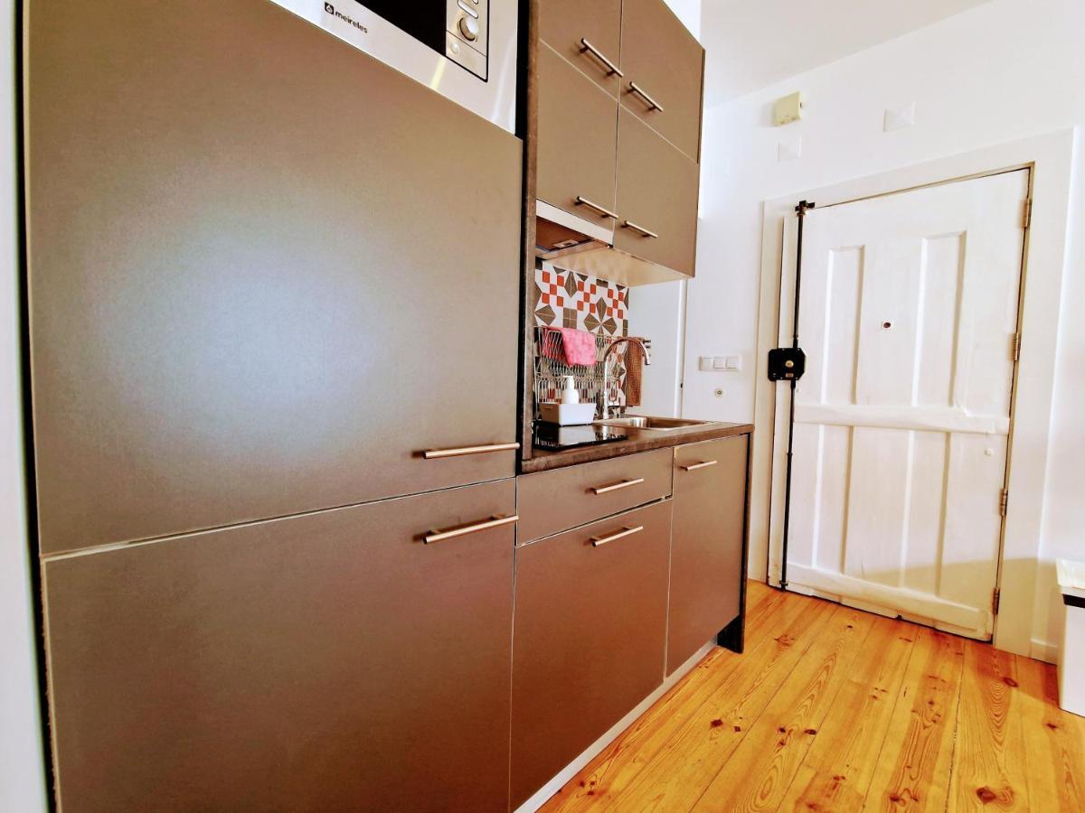 Mouraria Studios & Flats By Lisbon Village Apartments Екстер'єр фото